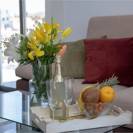 דירה Poris 5 Beachfront By Holidays *