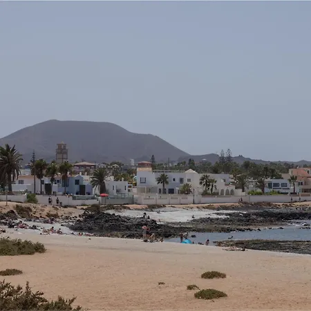Poris 5 Beachfront By Holidays Lägenhet Corralejo